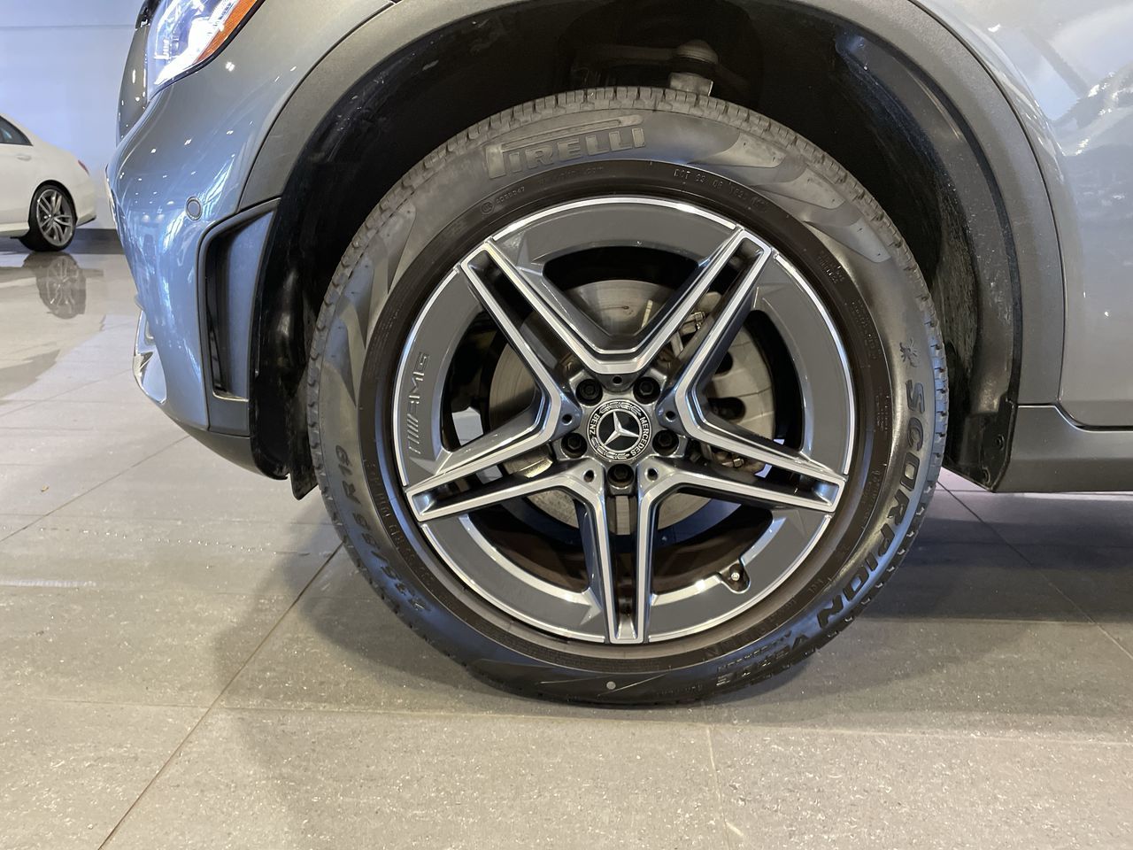 2021 Mercedes-Benz GLC300