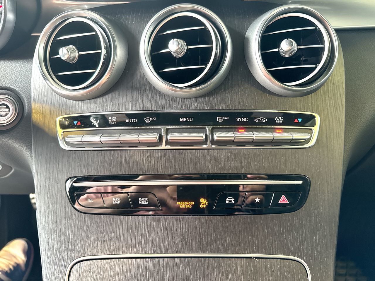 2022 Mercedes-Benz GLC300 in Vancouver, British Columbia