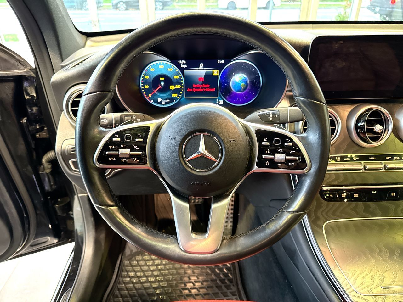 2022 Mercedes-Benz GLC300