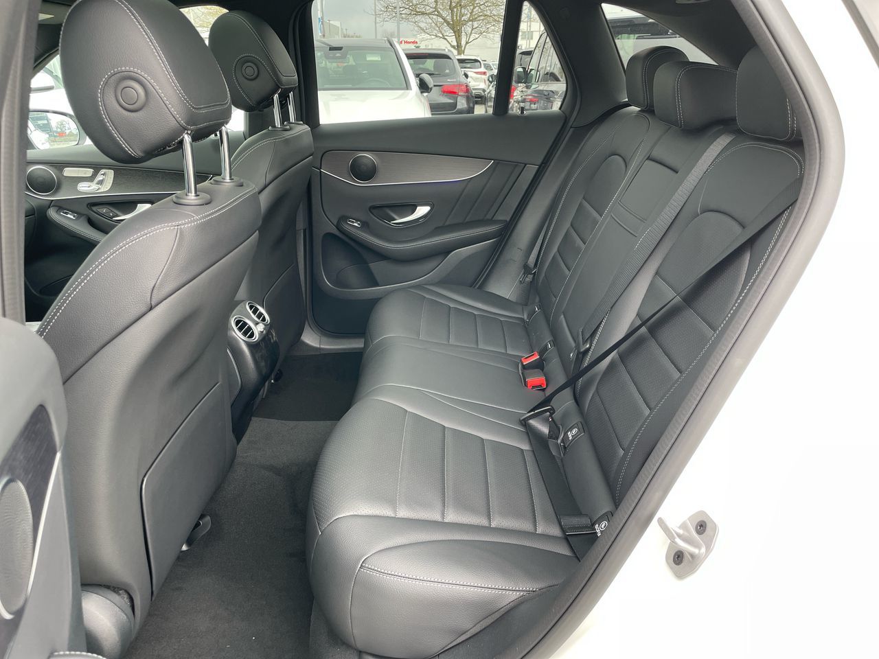 2022 Mercedes-Benz GLC300