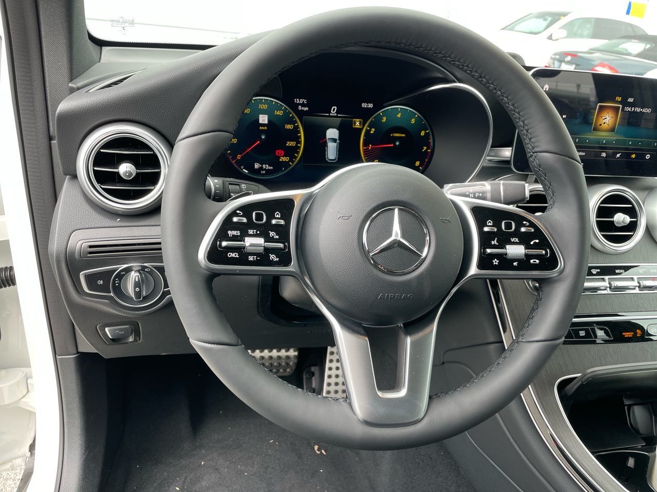 2022 Mercedes-Benz GLC300