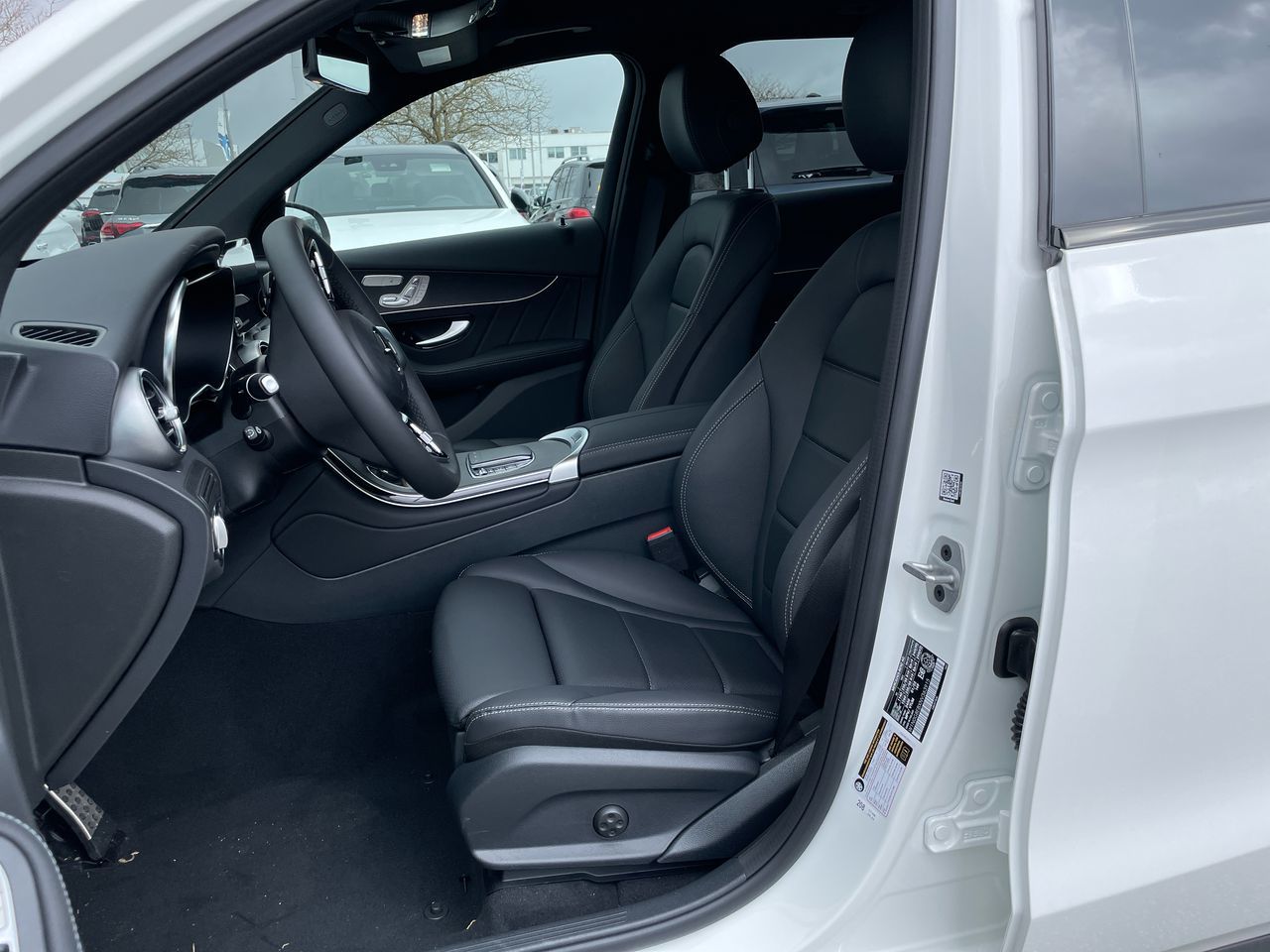 2022 Mercedes-Benz GLC300