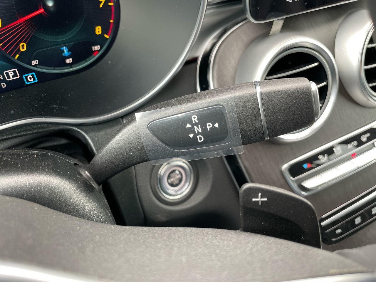 2022 Mercedes-Benz GLC300