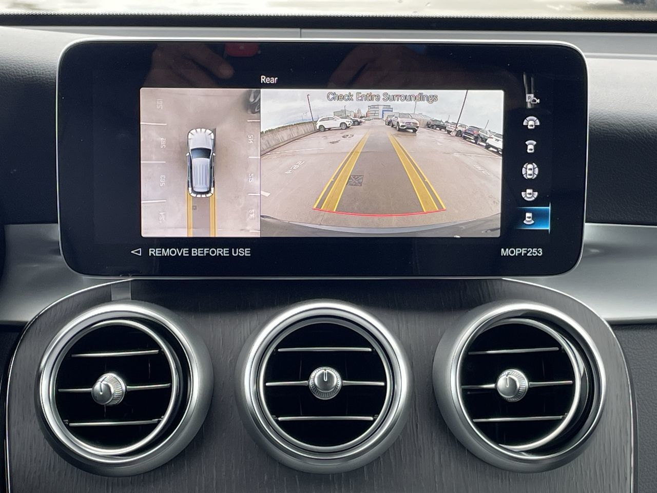 2022 Mercedes-Benz GLC300