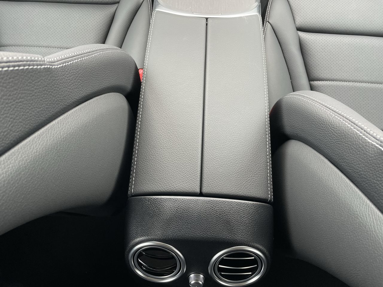 2022 Mercedes-Benz GLC300