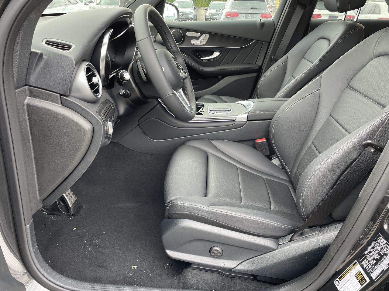 2022 Mercedes-Benz GLC300