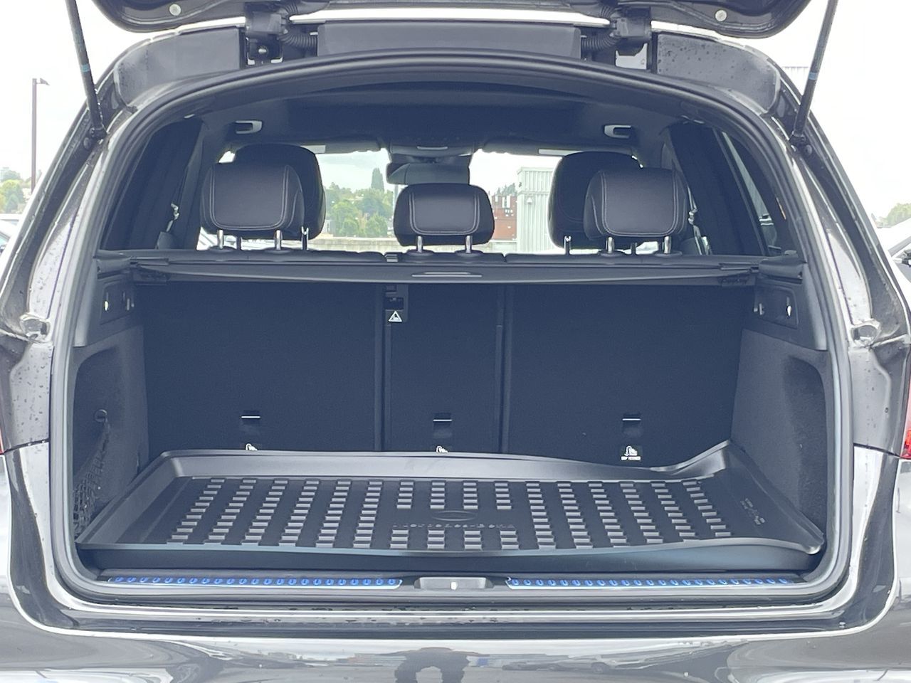 2022 Mercedes-Benz GLC300