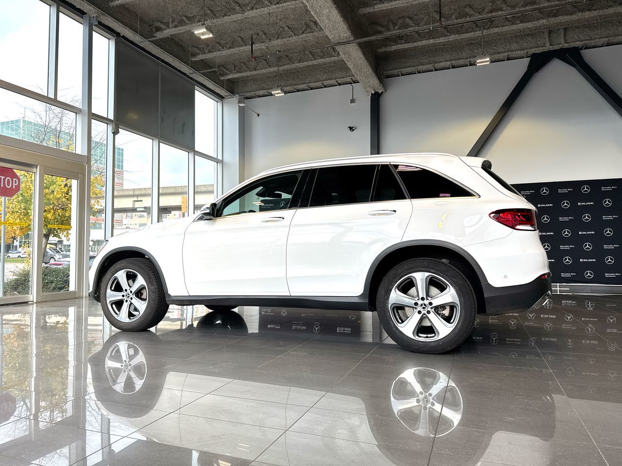 2022 Mercedes-Benz GLC300 in Vancouver, British Columbia