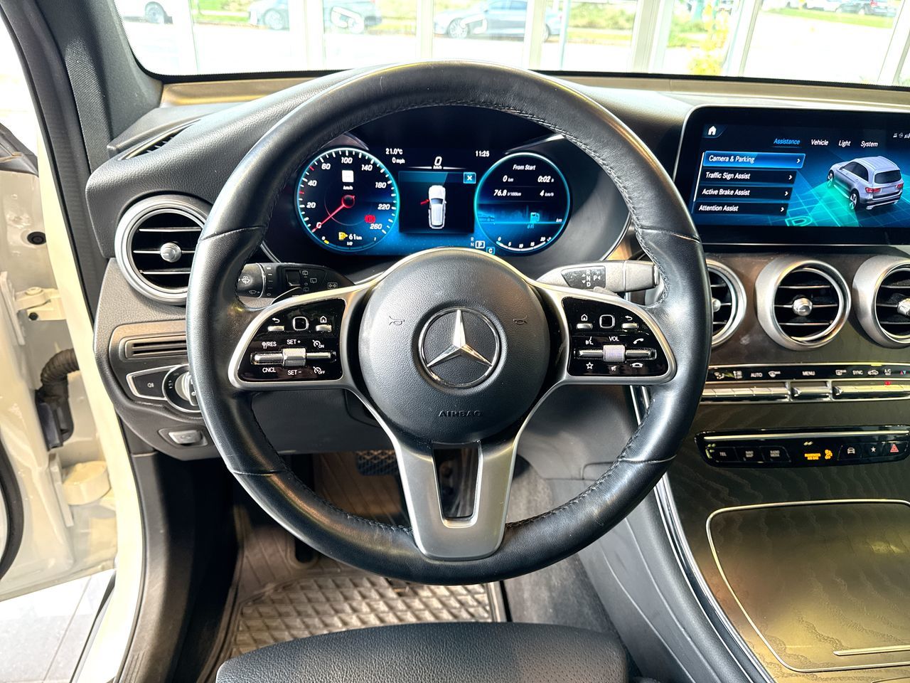 2022 Mercedes-Benz GLC300 in Vancouver, British Columbia
