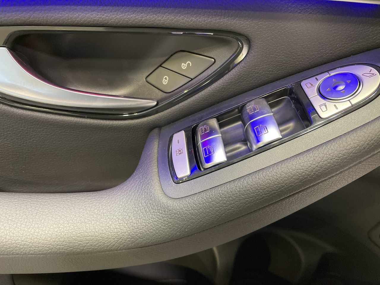 2022 Mercedes-Benz GLC300