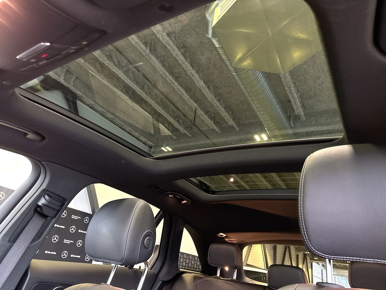 Mercedes-Benz GLC300  2022 à Vancouver, Colombie-Britannique