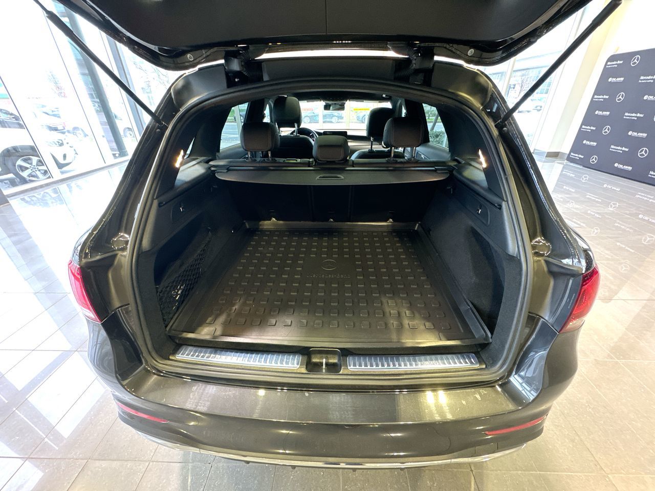 Mercedes-Benz GLC300  2022 à Vancouver, Colombie-Britannique