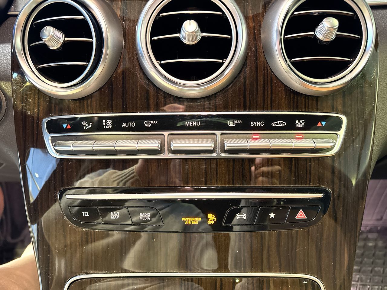 2022 Mercedes-Benz GLC300 in Vancouver, British Columbia