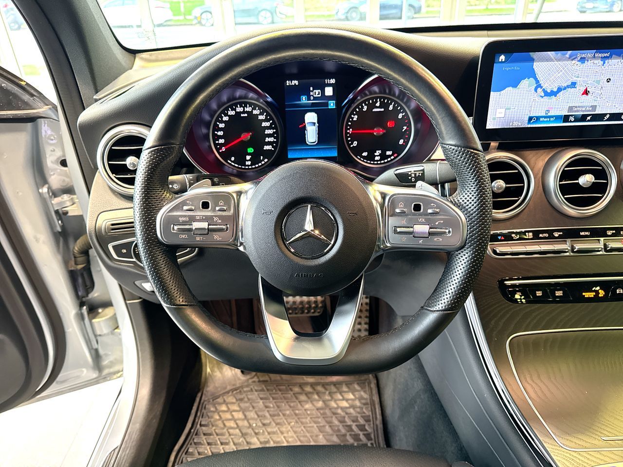 2022 Mercedes-Benz GLC300 in Vancouver, British Columbia