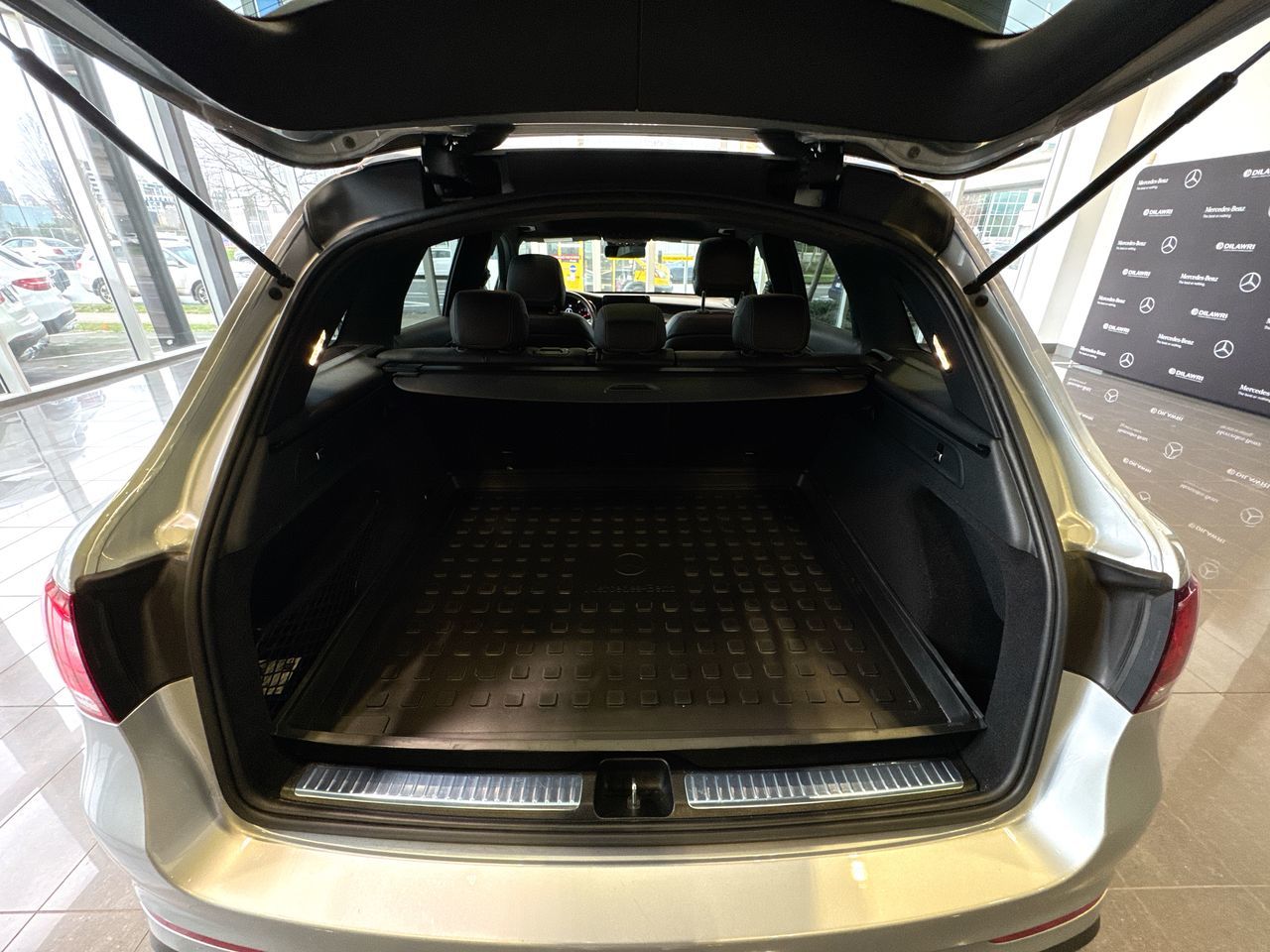 2022 Mercedes-Benz GLC300 in Vancouver, British Columbia