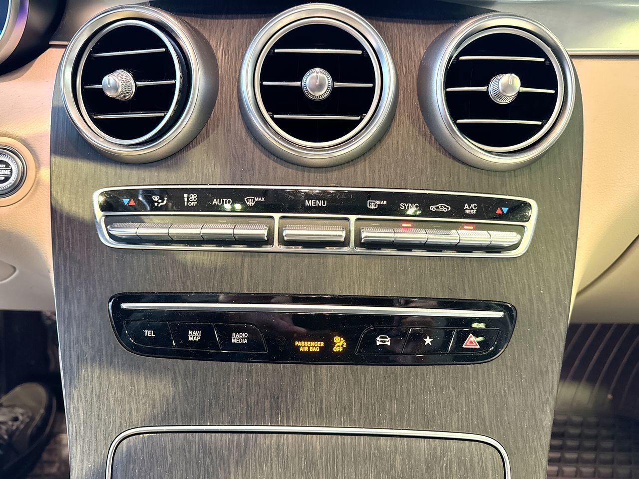 2022 Mercedes-Benz GLC300 in Vancouver, British Columbia