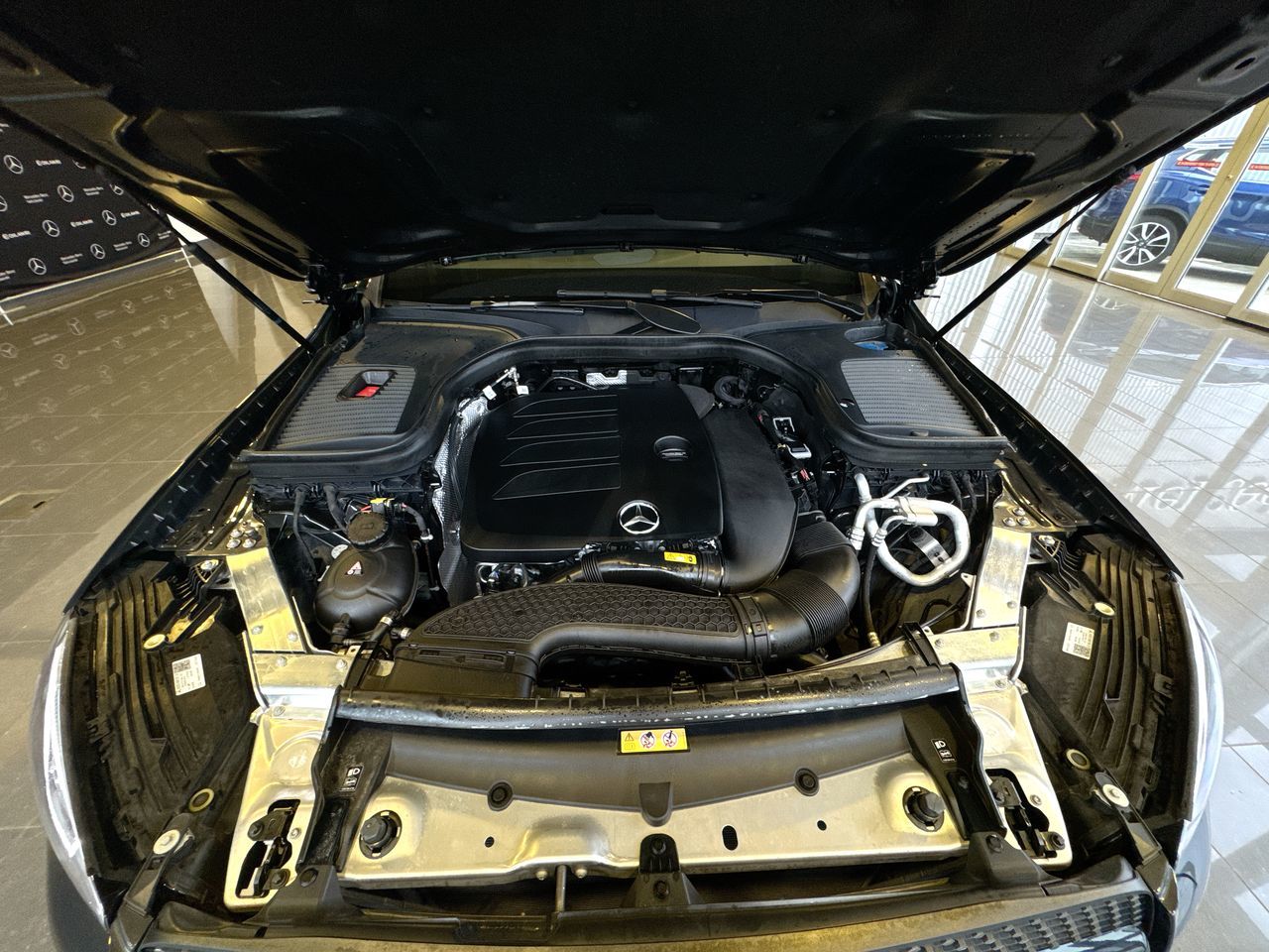 2022 Mercedes-Benz GLC300