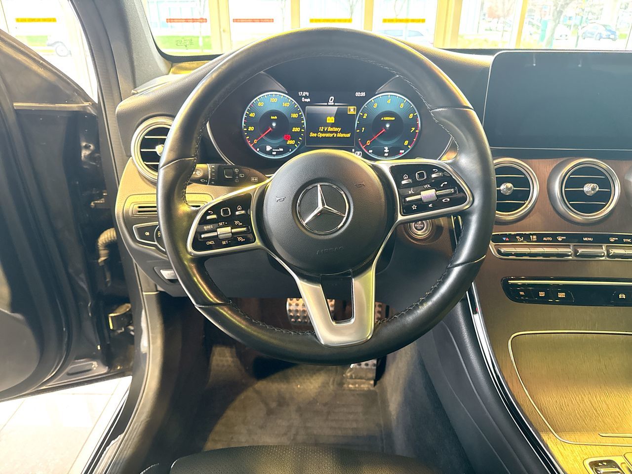 2022 Mercedes-Benz GLC300