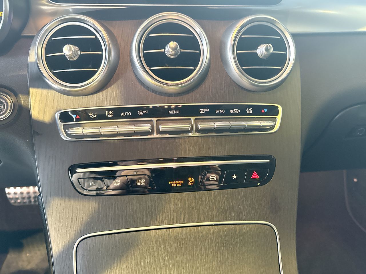 2022 Mercedes-Benz GLC300