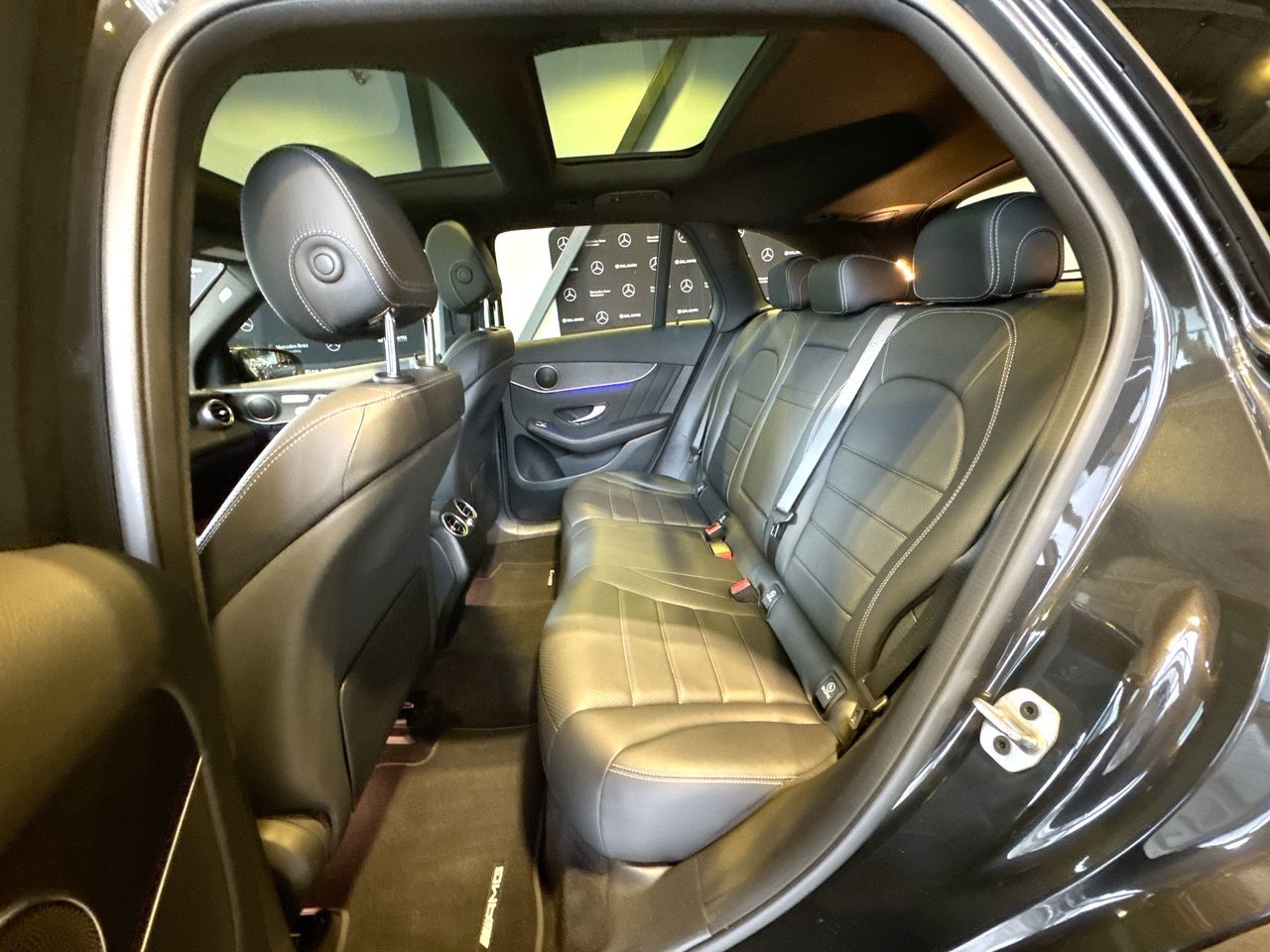 2022 Mercedes-Benz GLC300