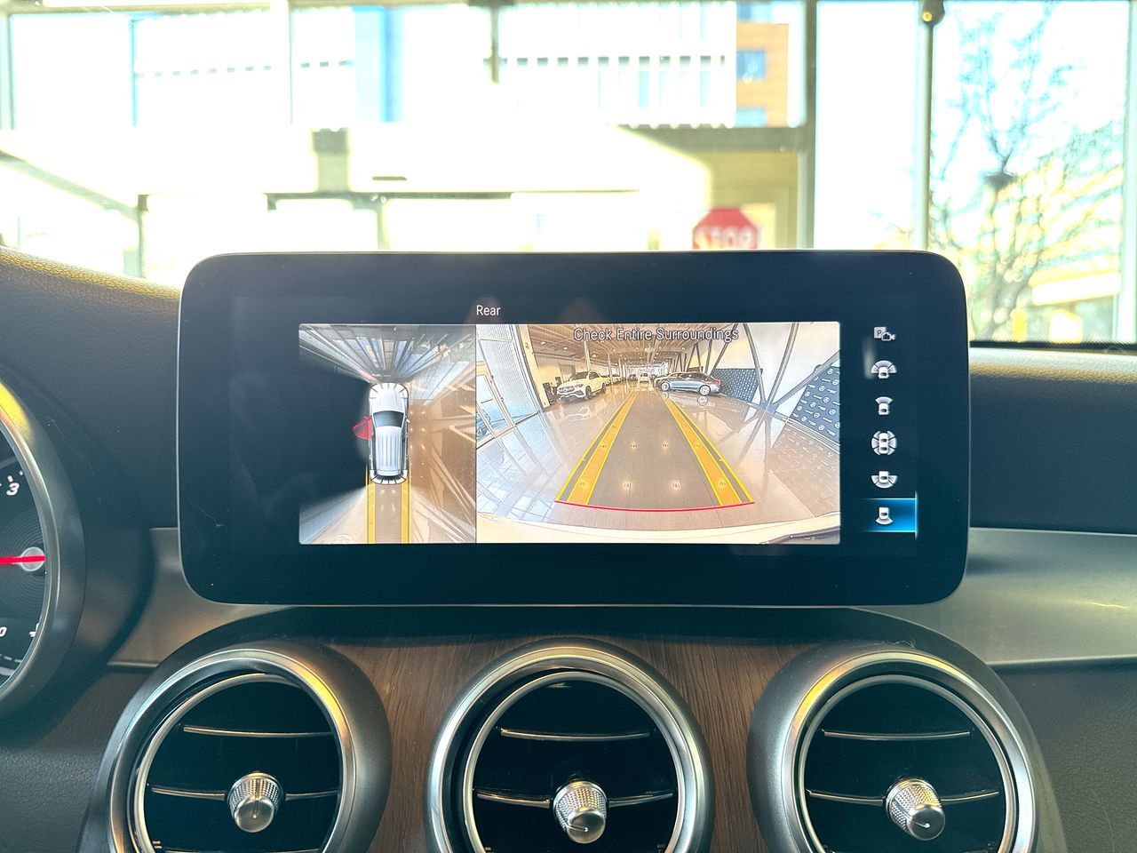 2022 Mercedes-Benz GLC300