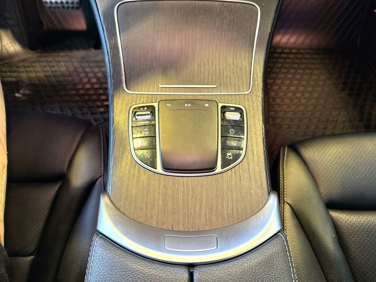 2022 Mercedes-Benz GLC300