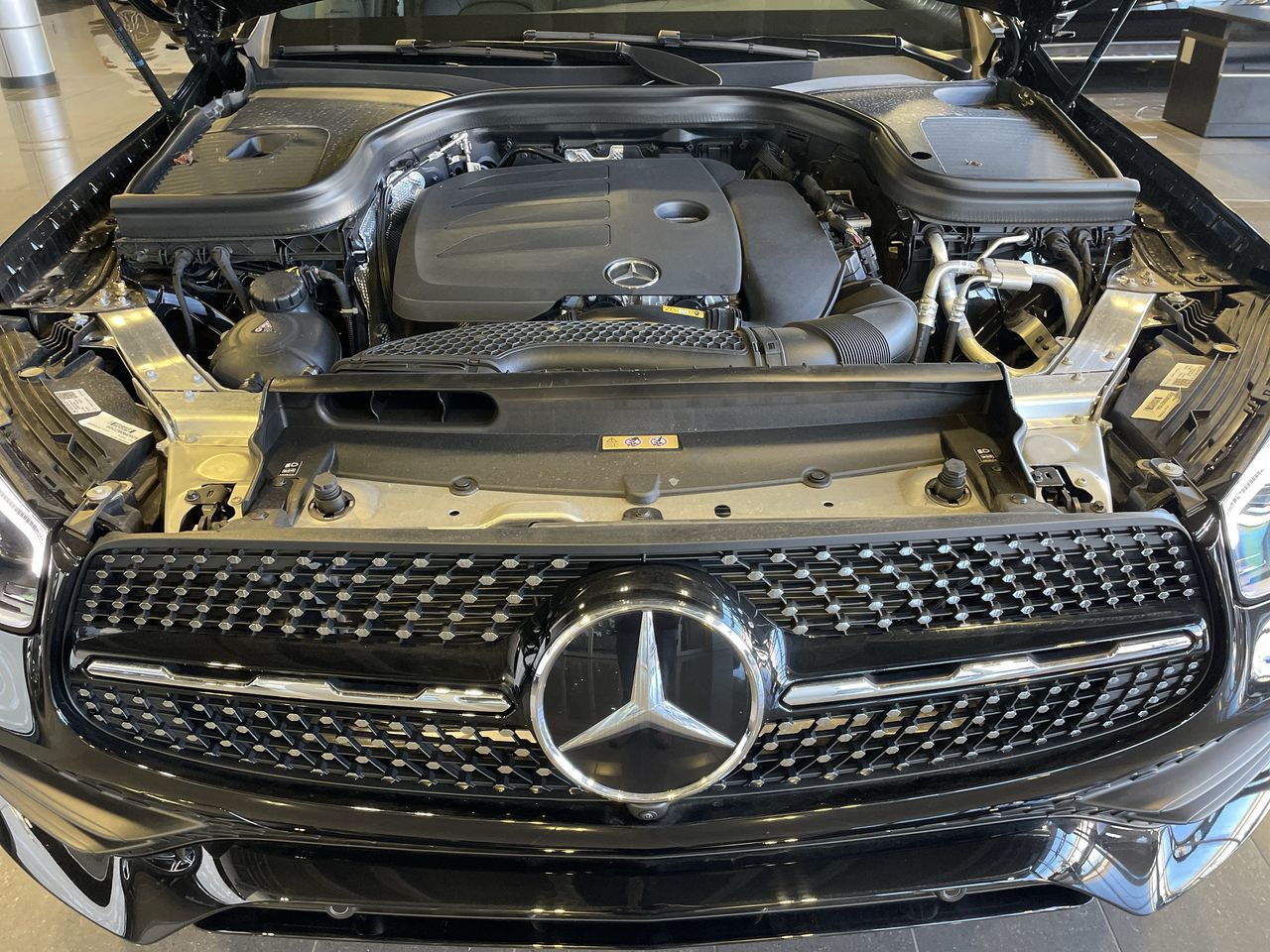 2022 Mercedes-Benz GLC300 in Vancouver, British Columbia