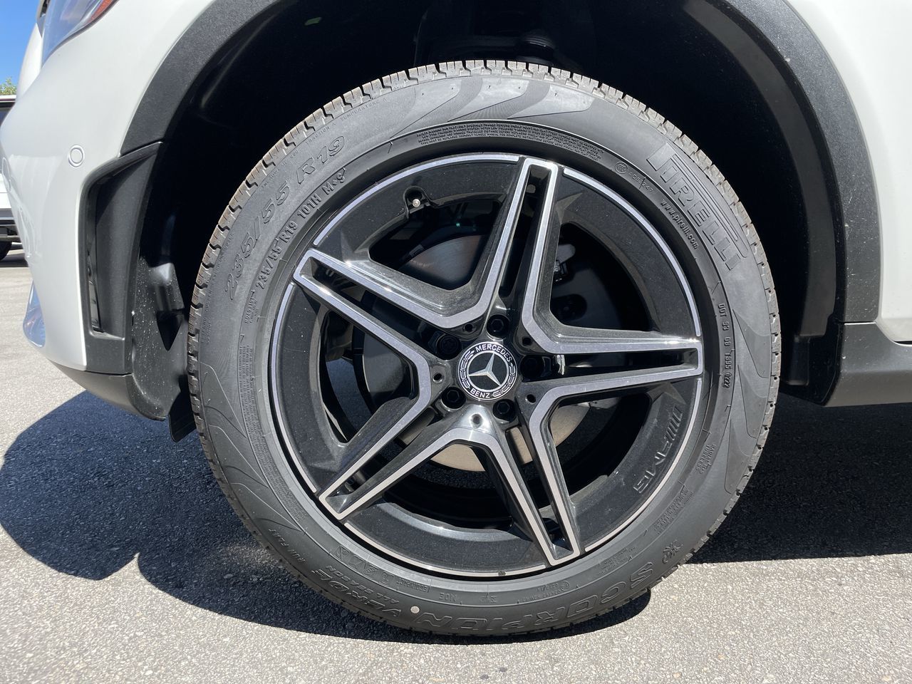 2022 Mercedes-Benz GLC300