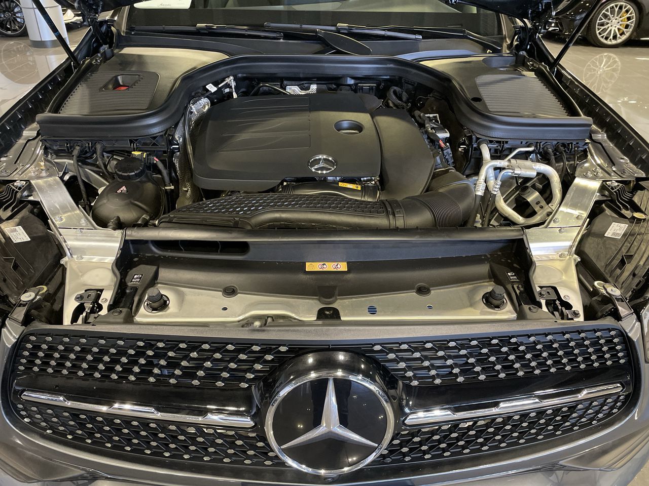 2022 Mercedes-Benz GLC300