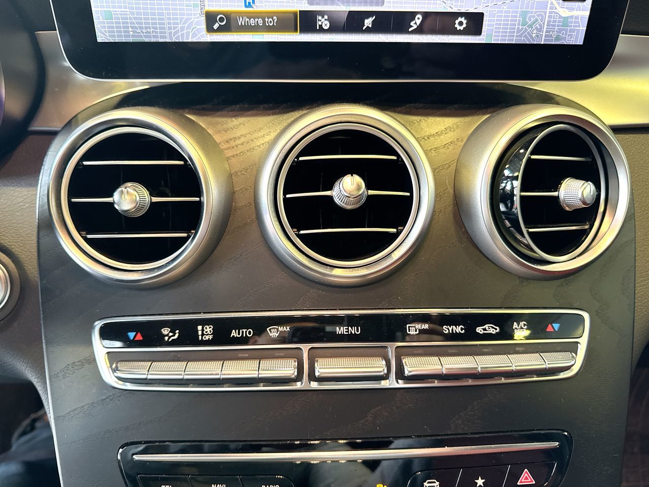 2022 Mercedes-Benz GLC300