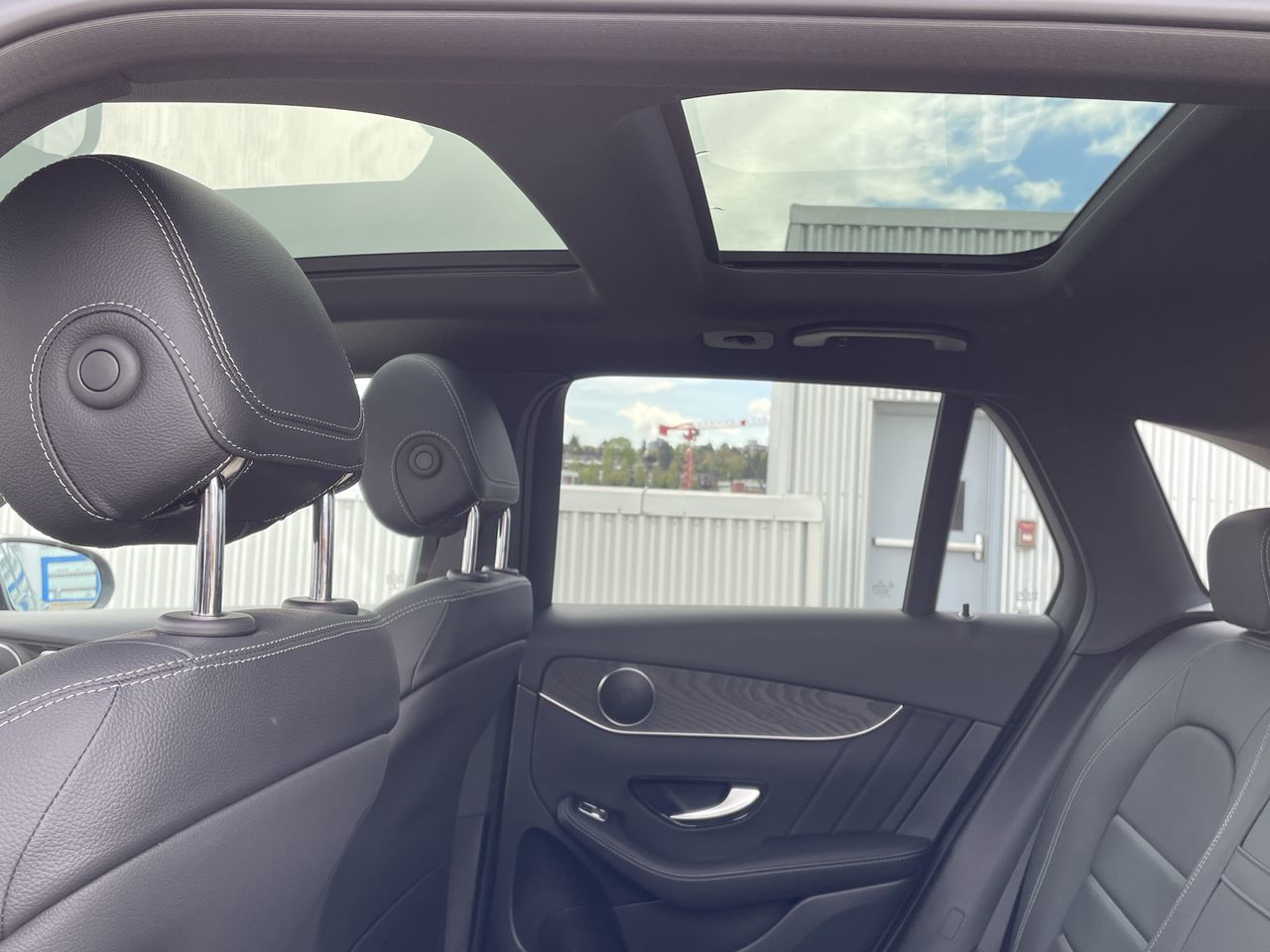 2022 Mercedes-Benz GLC300