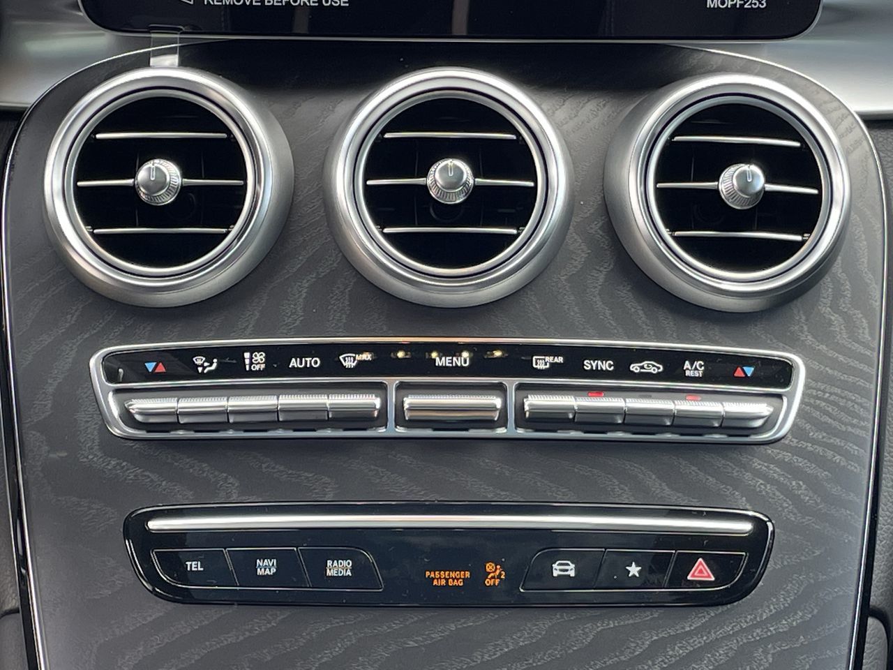 2022 Mercedes-Benz GLC300