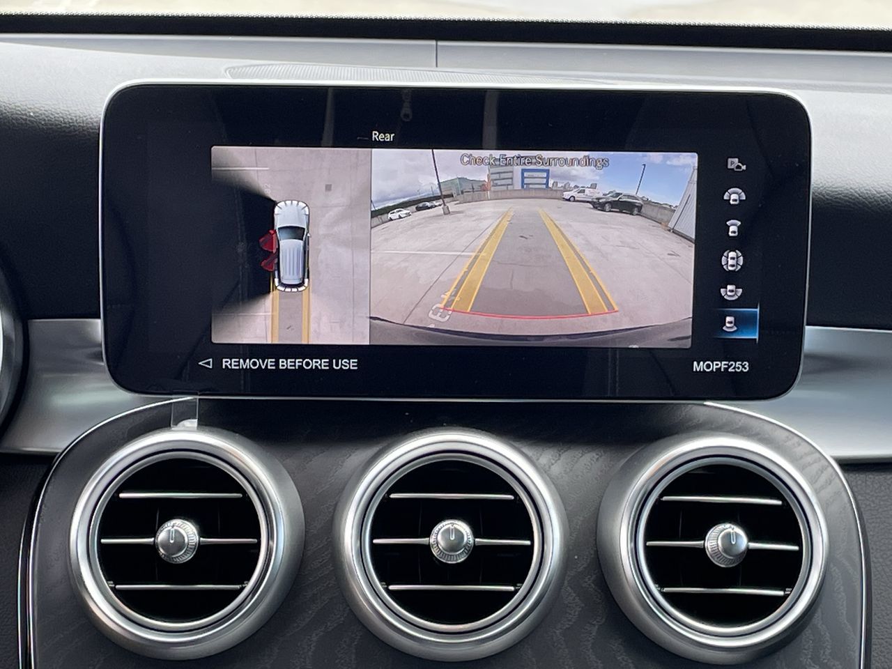 2022 Mercedes-Benz GLC300
