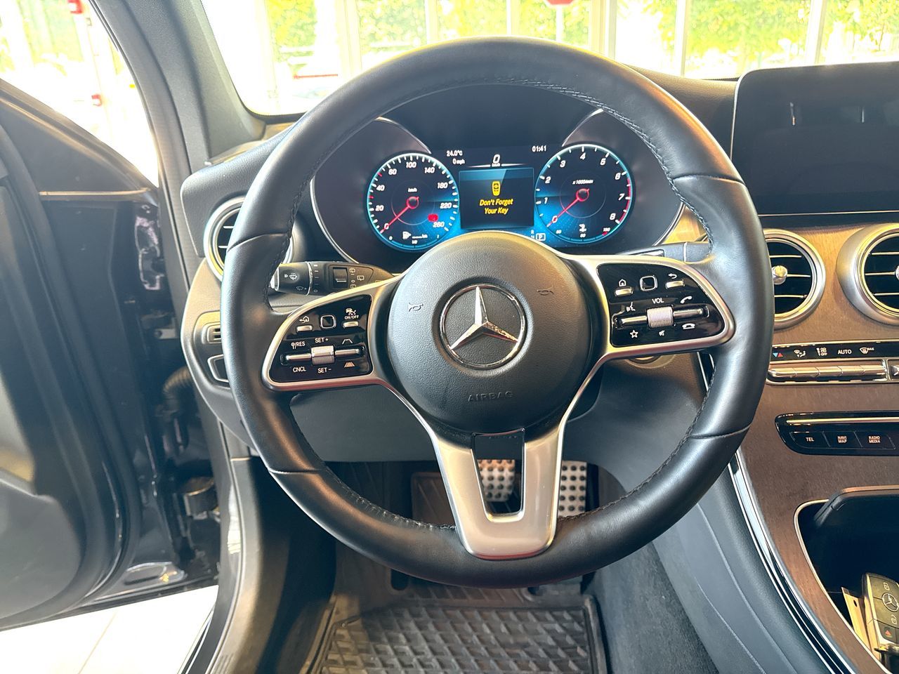 2022 Mercedes-Benz GLC300