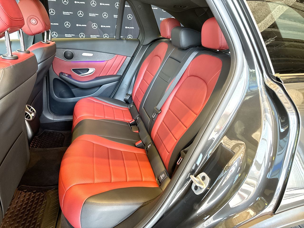 2022 Mercedes-Benz GLC300