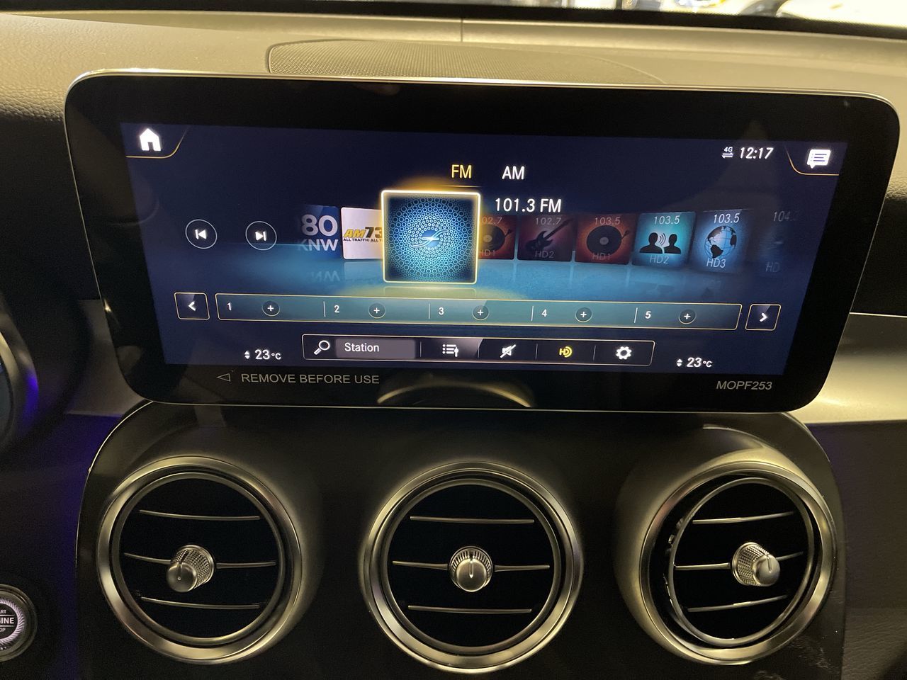 2022 Mercedes-Benz GLC300