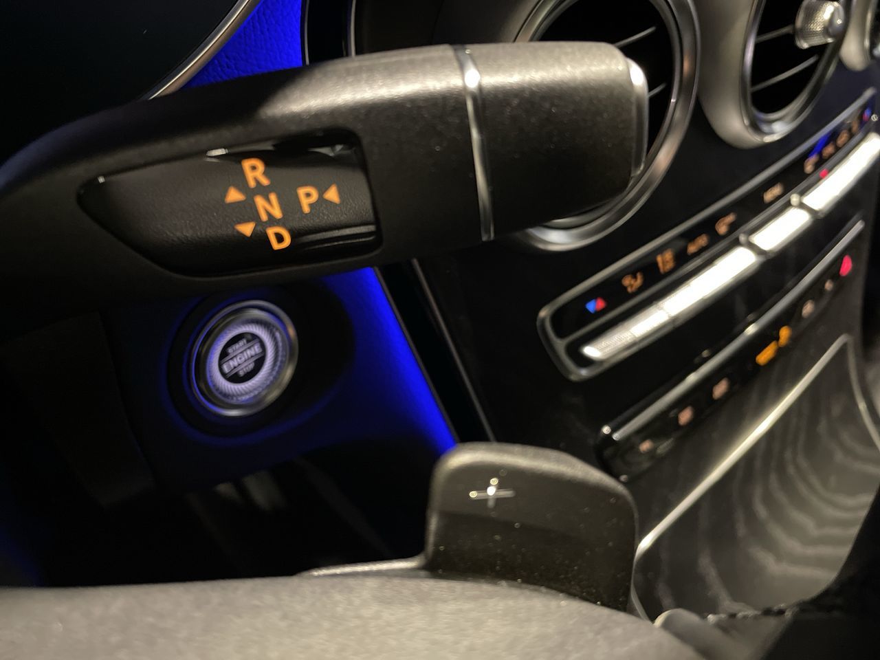 2022 Mercedes-Benz GLC300