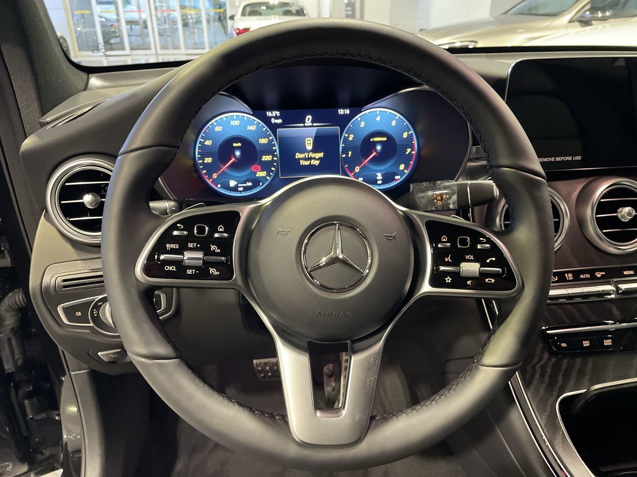 2022 Mercedes-Benz GLC300