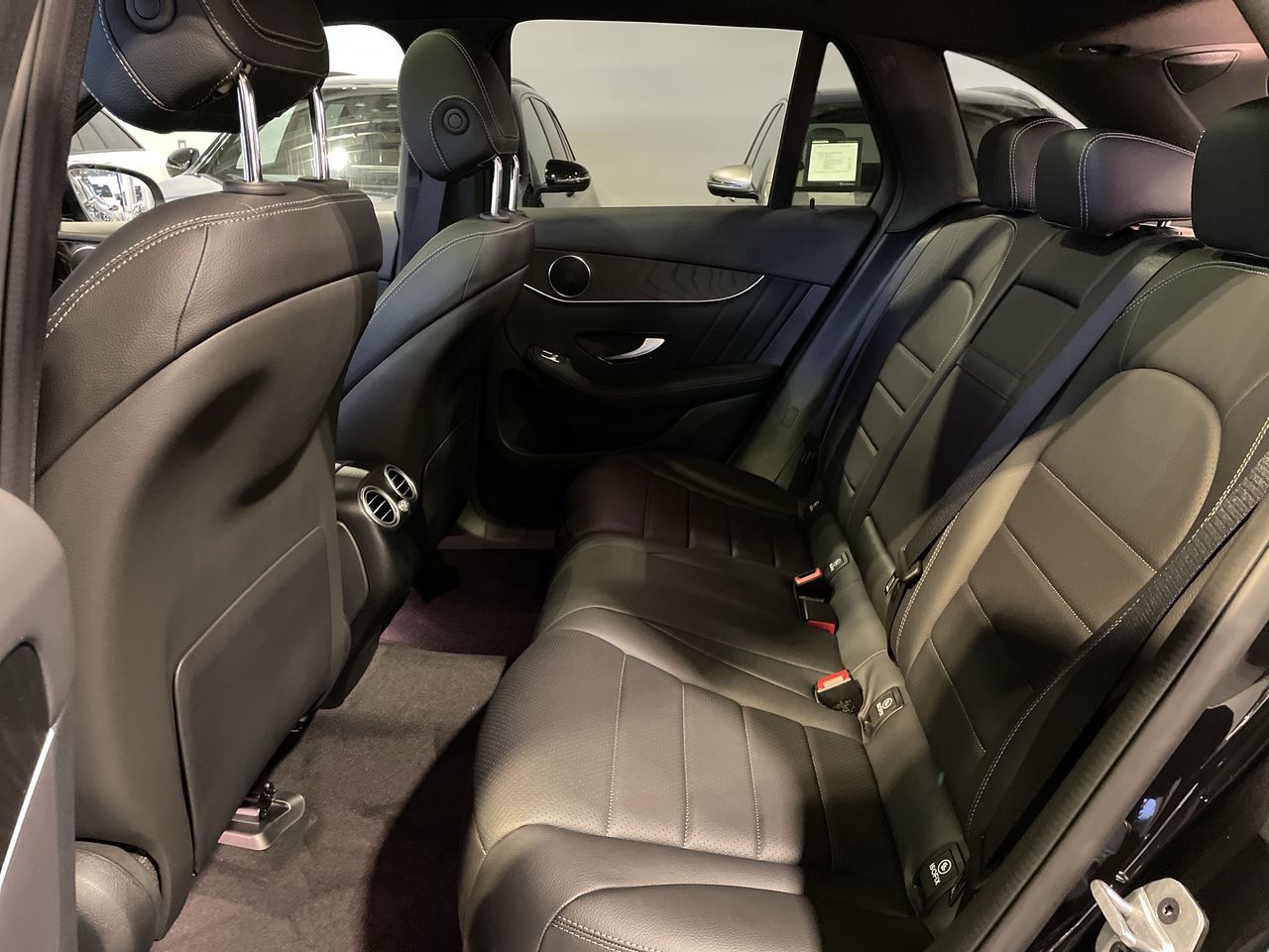 2022 Mercedes-Benz GLC300
