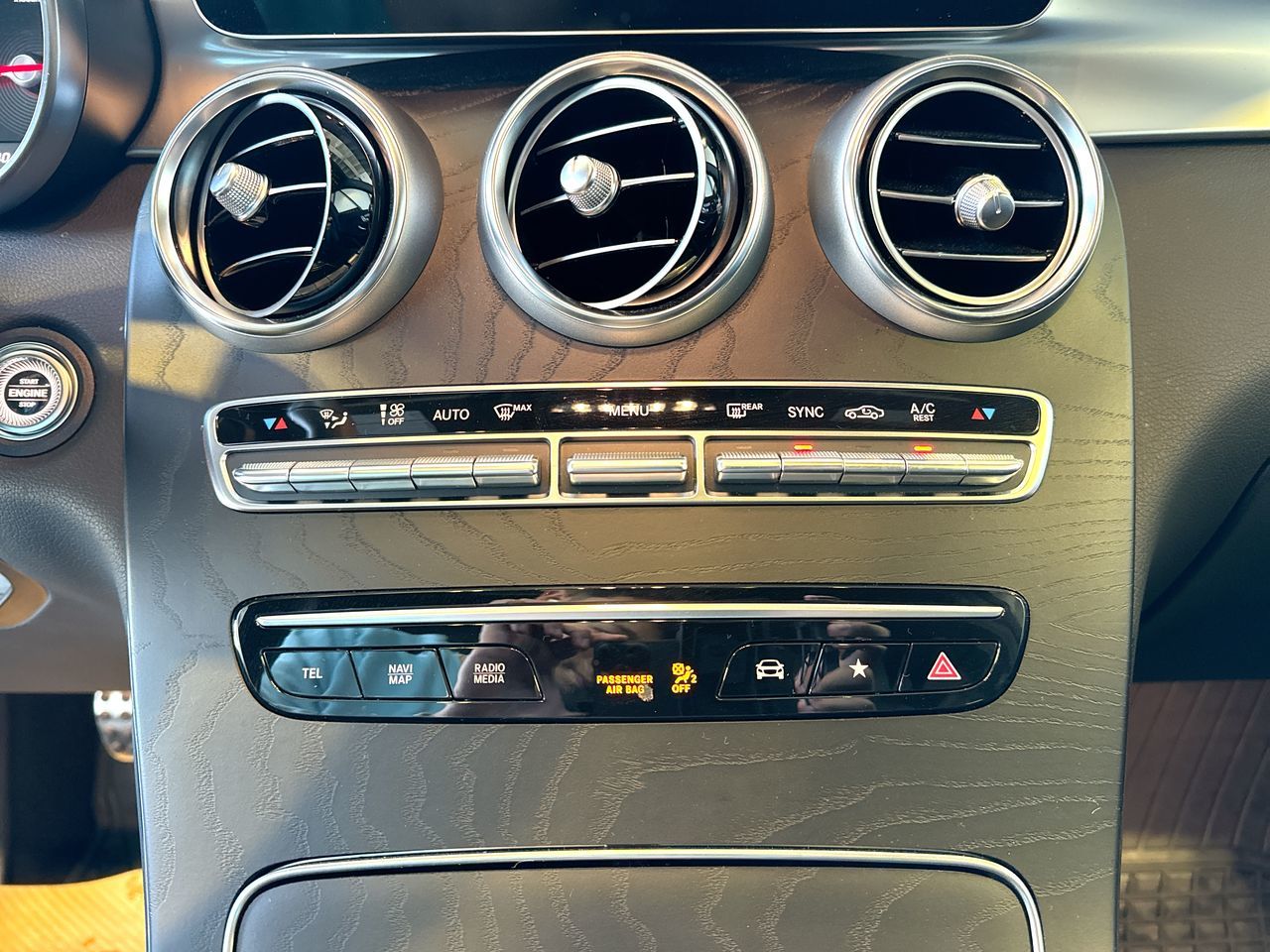 2023 Mercedes-Benz GLC300 in Vancouver, British Columbia