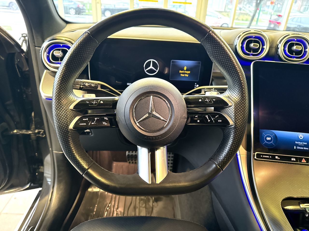2023  GLC300
