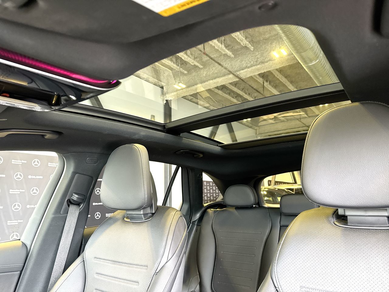 2023 Mercedes-Benz GLC300