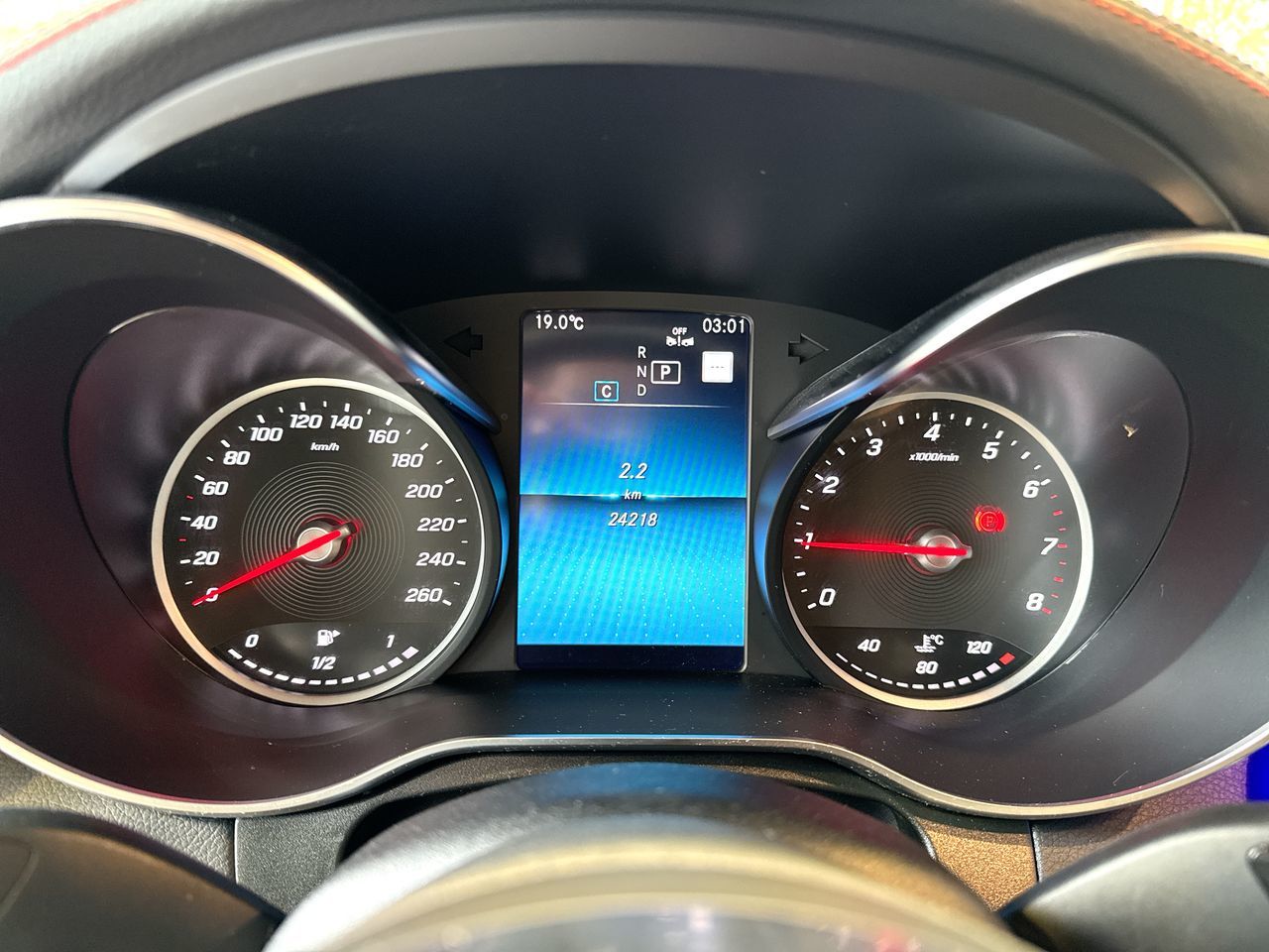 2023  GLC300