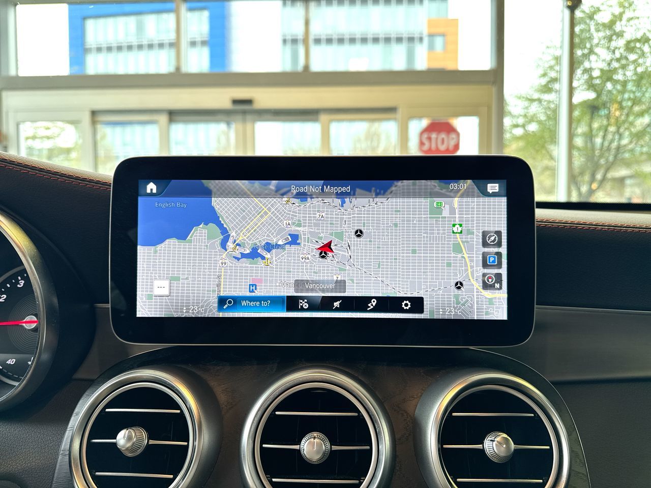 2023  GLC300