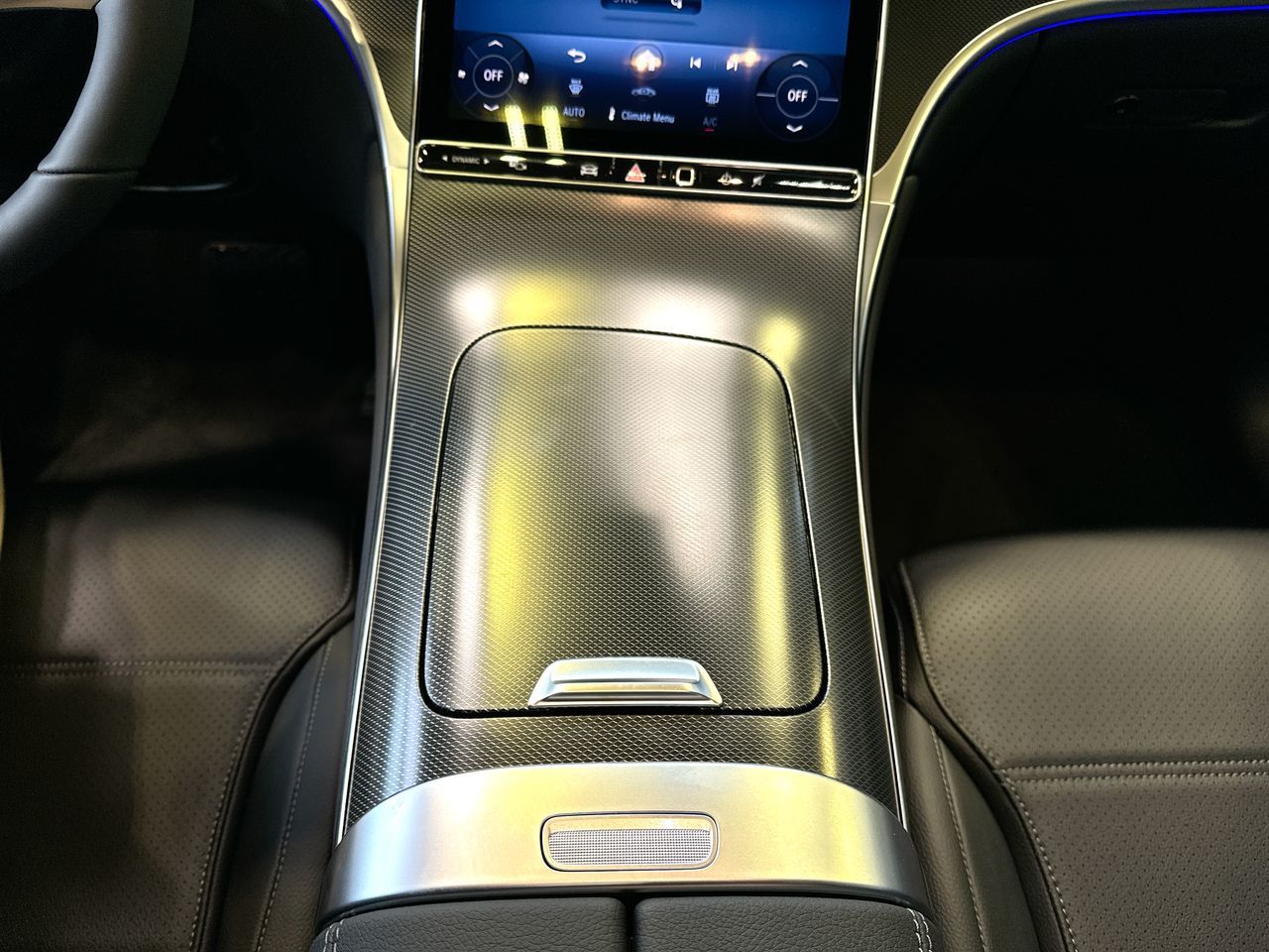 2025 Mercedes-Benz GLC300 in Vancouver, British Columbia