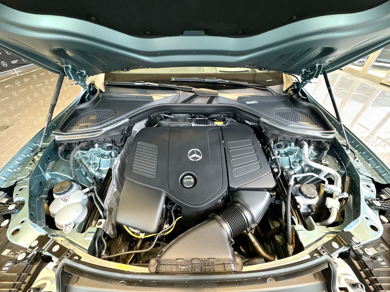 2025 Mercedes-Benz GLC300 in Vancouver, British Columbia