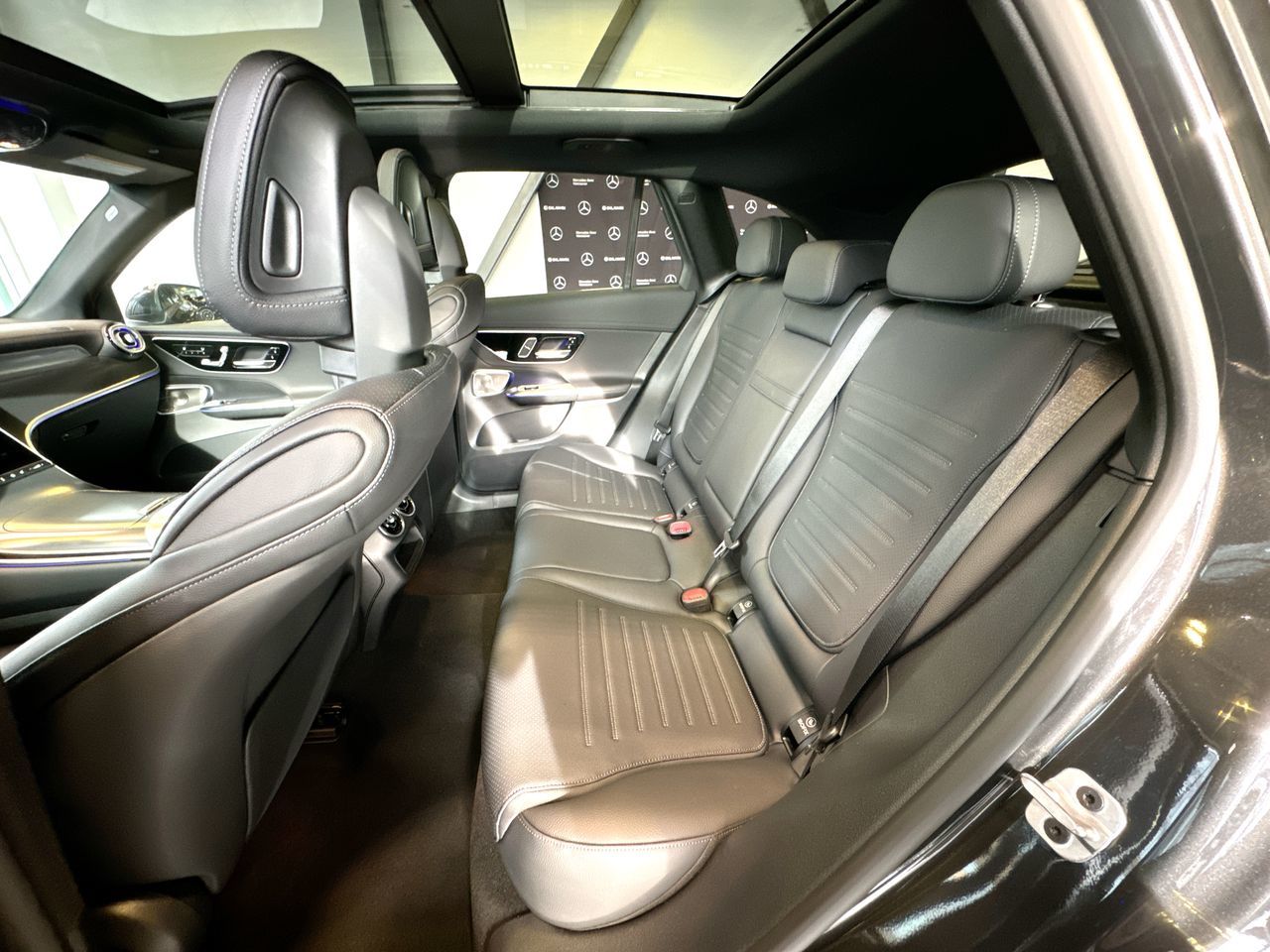 2025 Mercedes-Benz GLC300 in Vancouver, British Columbia