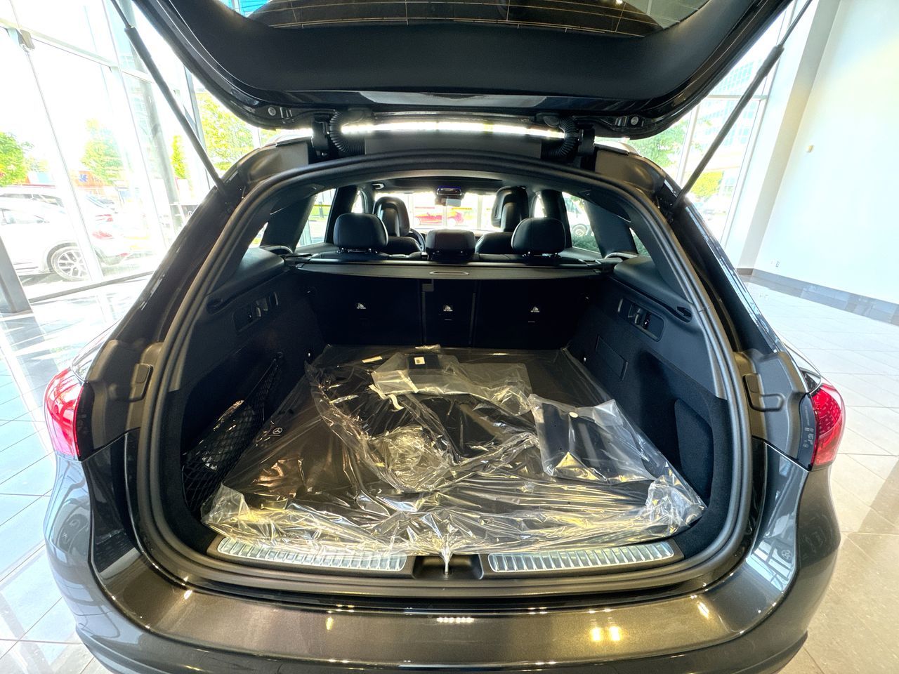 Mercedes-Benz GLC300  2025 à Vancouver, Colombie-Britannique
