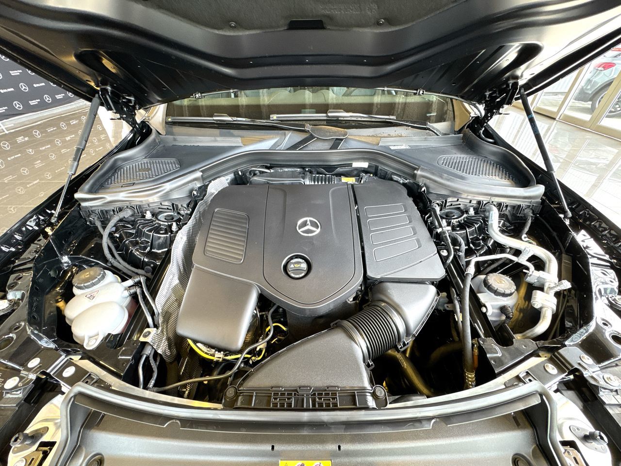 2025 Mercedes-Benz GLC300 in Vancouver, British Columbia