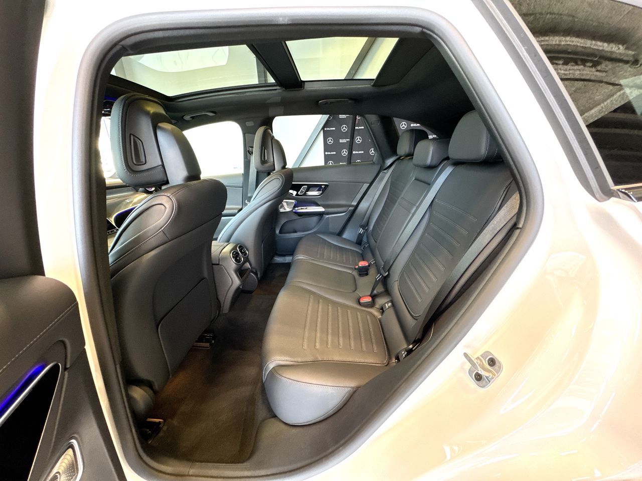 2025 Mercedes-Benz GLC300 in Vancouver, British Columbia